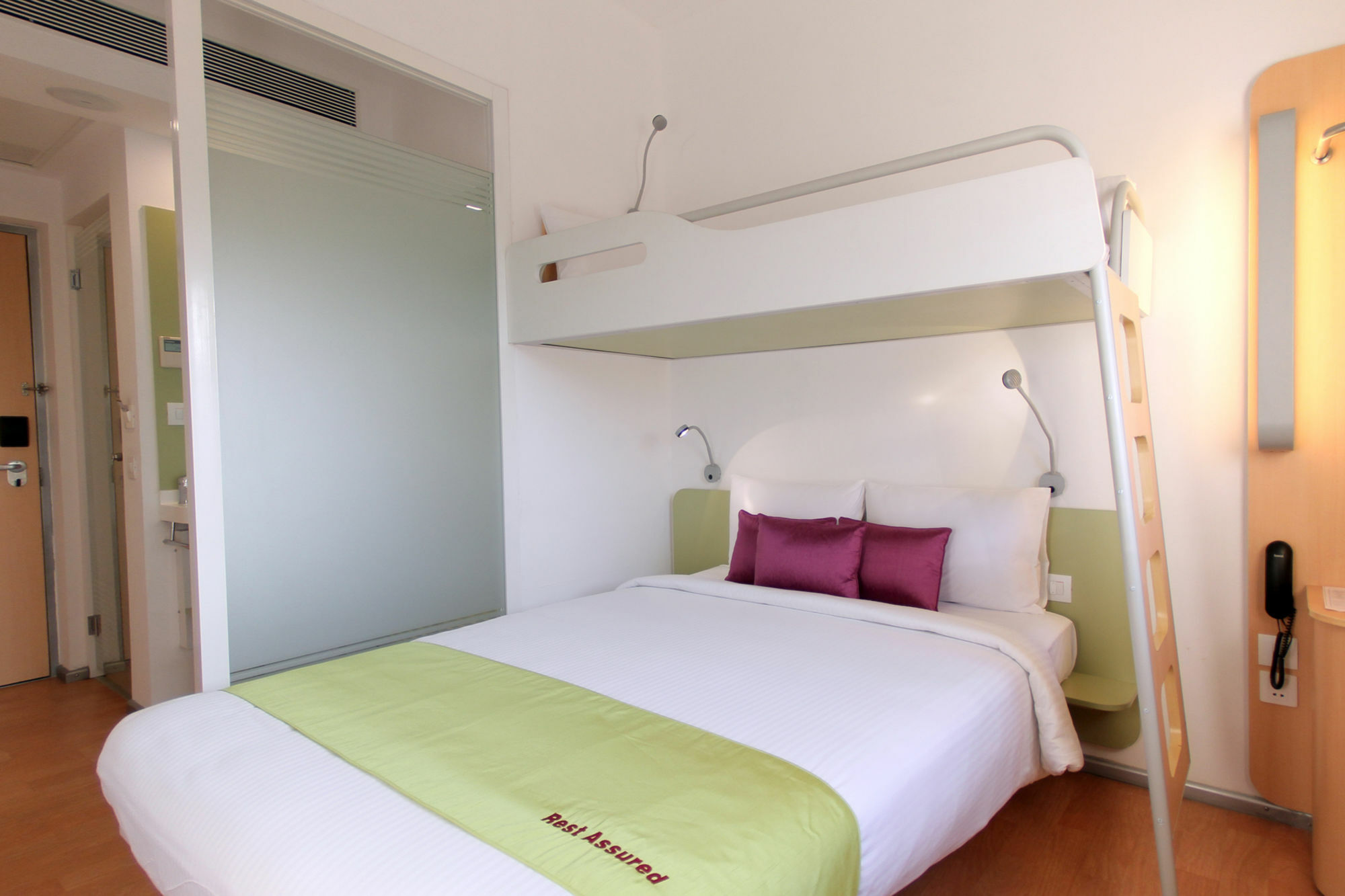 Hotel Formule1 Omr
